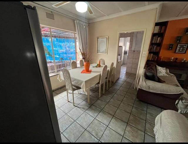 5 BEDROOM HOUSE FOR SALE IN ALBERTON NORTH